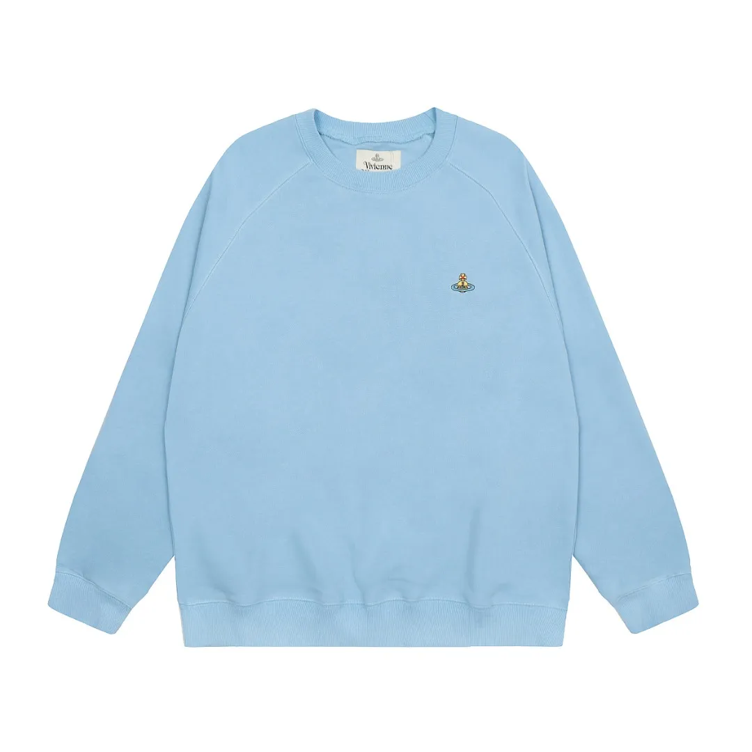 VIVI07# "Exclusive hot style" vivienne west wood West Queen Vivienne Saturn classic small label round neck sweatshirt, the top hot style in 2024, no need to say more, just open the details directly YB mold opening, correct overlock neckline details ⚠️The authentic product is the overlock threaded collar, there is no collar strip. Our family only makes the right version, and we are careful to ensure that the first release of the Queen Mother on the whole network is accurate. The full series of correct accessories, every detail is completely restored Straight up to full Size: XS-L